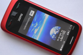 Обзор dual-SIM телефона Magic i300 Charme