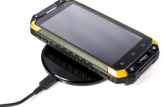Sigma mobile X-treme PQ33 – новый 8-ядерный защищенный Dual SIM смартфон с функцией Walkie-Talkie