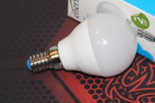 Обзор LED-лампочки EnerGenie EG-LED5W-E14K30-12
